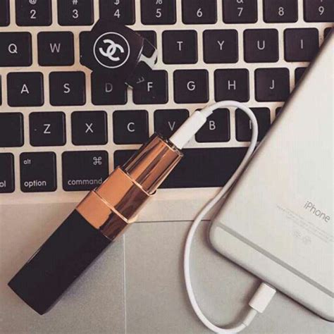 chanel lipstick power bank